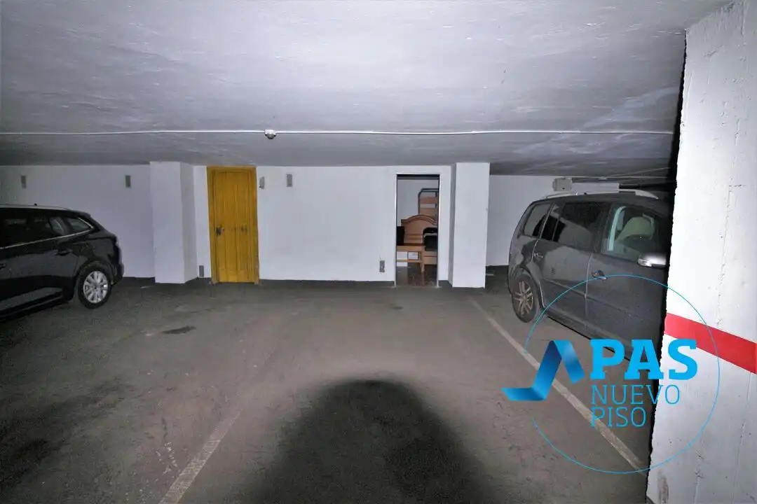 Parkplatz von Wohnung zum Verkauf in Santander mit Heizung und Abstellraum