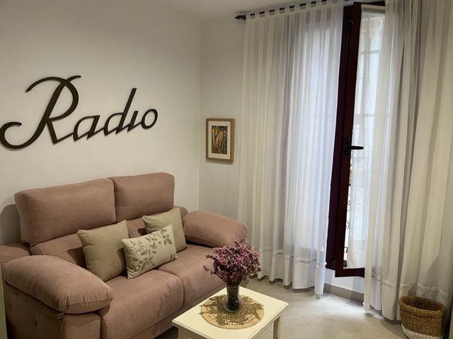 Sala de estar de Piso de alquiler en  Sevilla Capital con Aire acondicionado, Calefacción y Amueblado