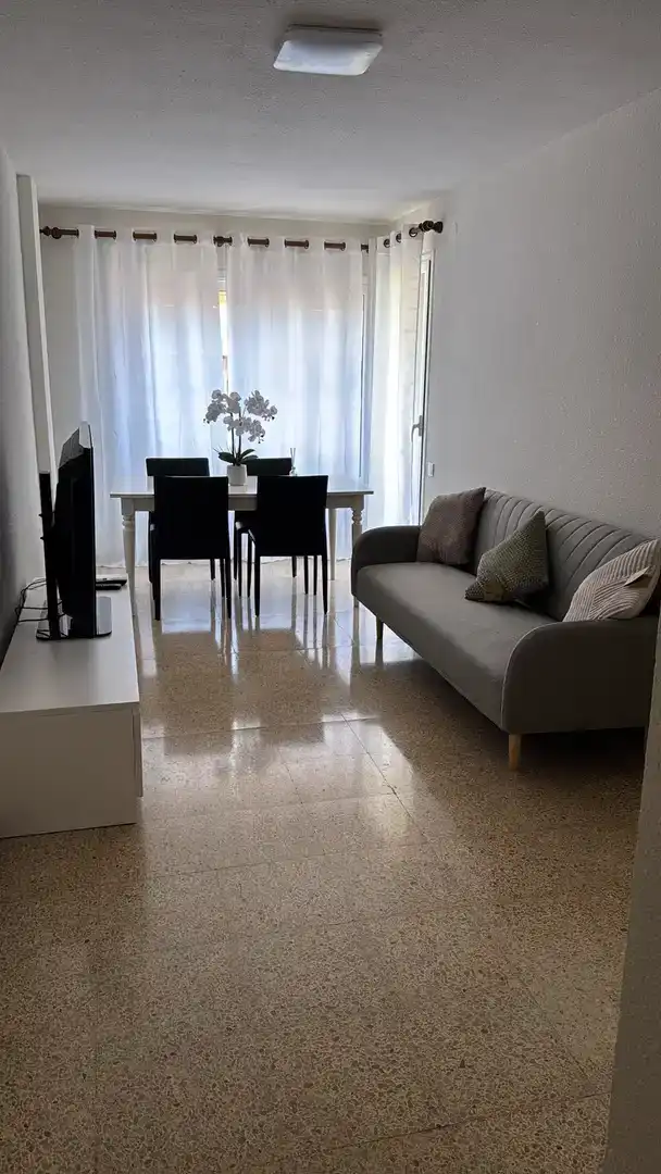 Sala de estar de Piso de alquiler en Tarragona con Amueblado y Balcón