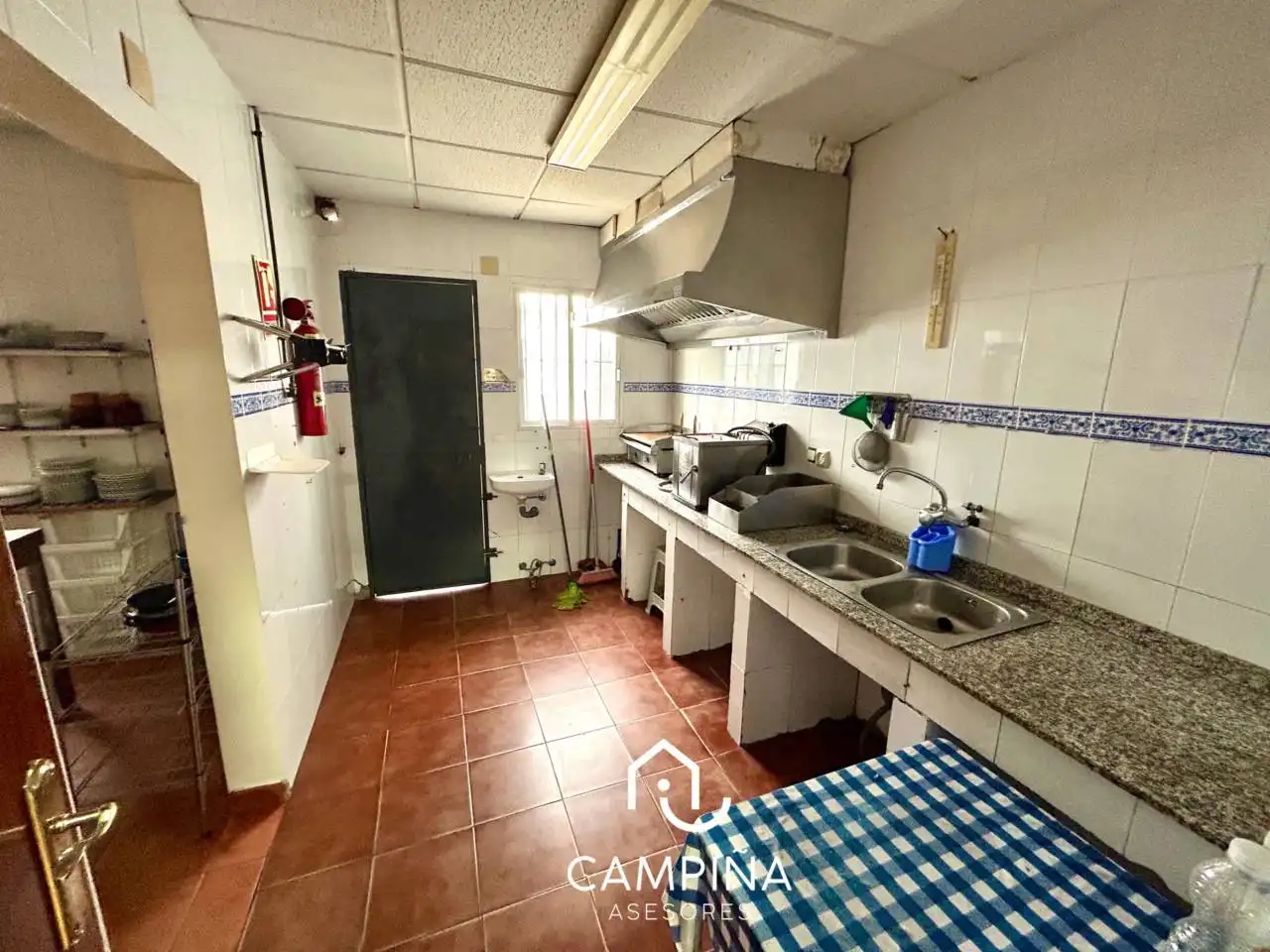 Local commercial à vendre à Calle Diego Velázquez 141, imagen 9