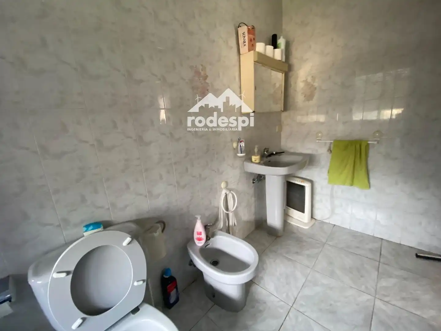 Bathroom of Houses for sale in Crecente  with Heating, Storage room and Swimming Pool