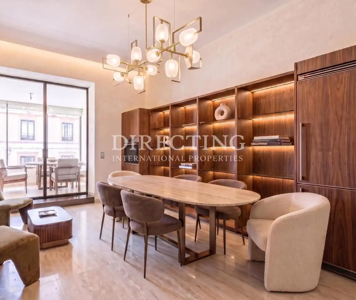 Dining room of Attic for sale in Madrid  with Air Conditioner, Heating and Parquet flooring