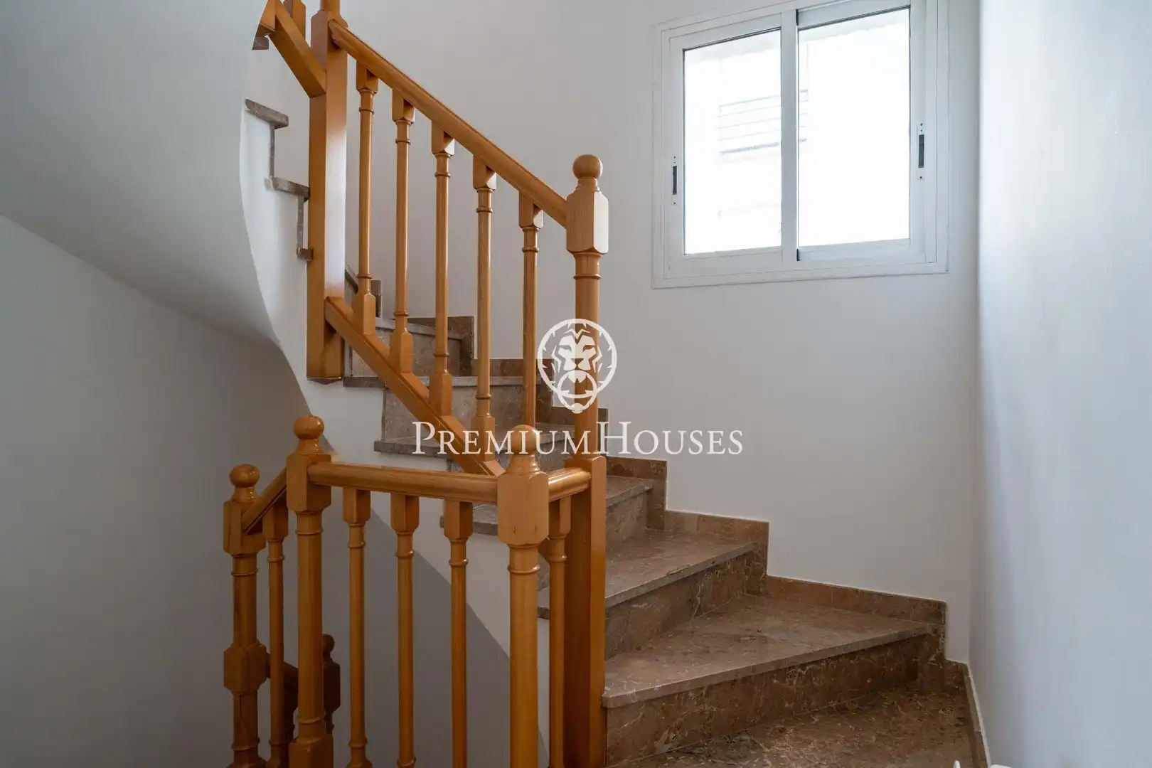 Casa bifamiliare con terrazza in vendita a Mare de Deu de Montserrat, imagen 16