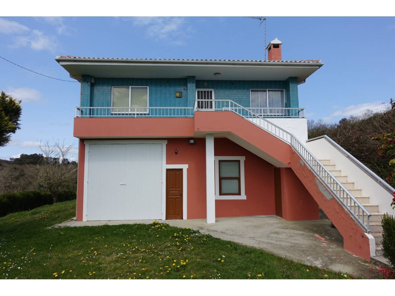 Exterior view of House or chalet for sale in Sobrado (A Coruña)  with Private garden