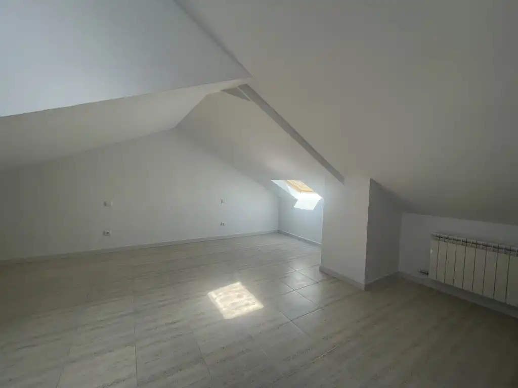 Detached homes for rent in Calle Brazos De Los, La Navata