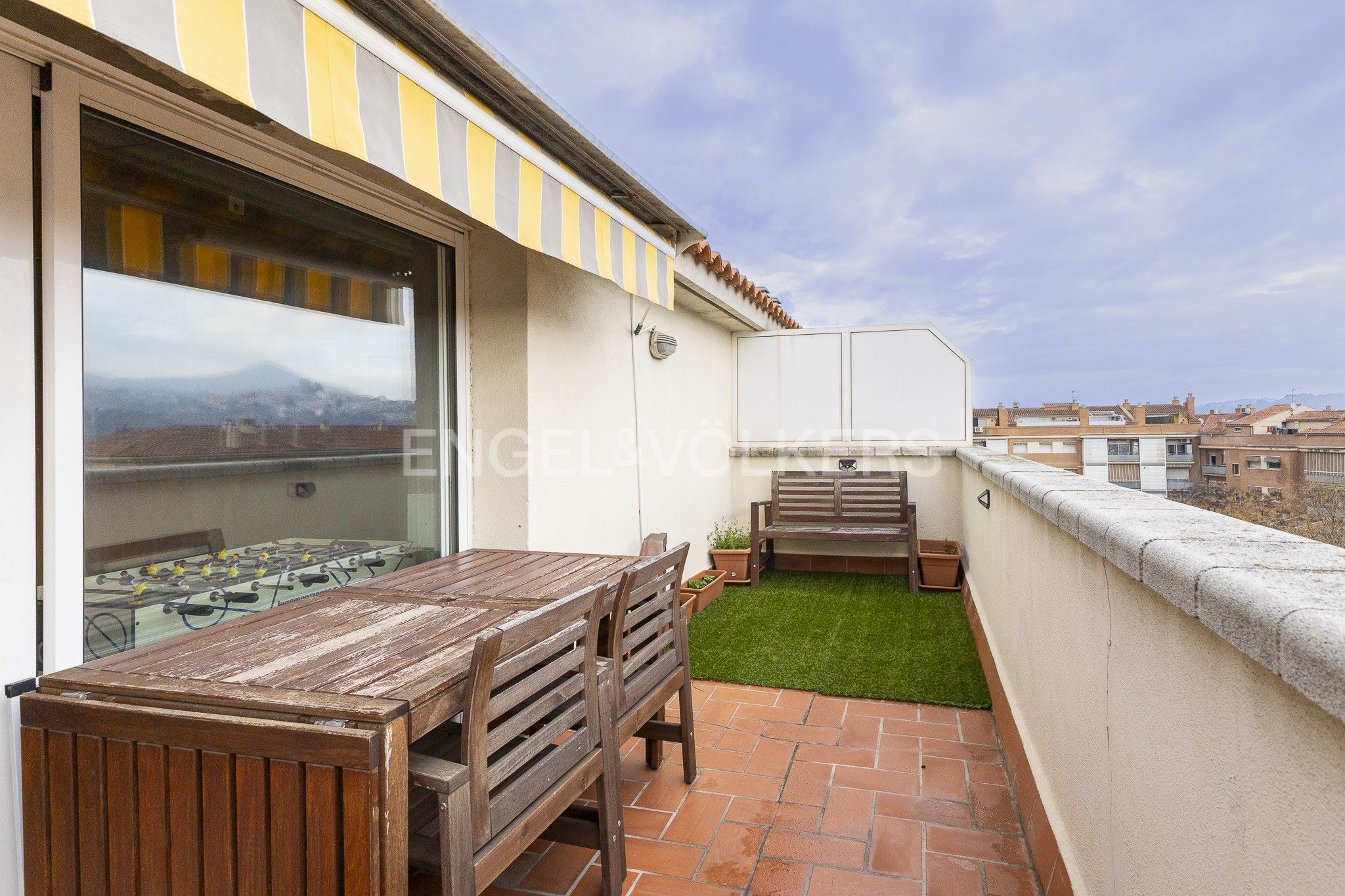 Terrace of Apartment for sale in Pallejà  with Air Conditioner, Heating and Terrace