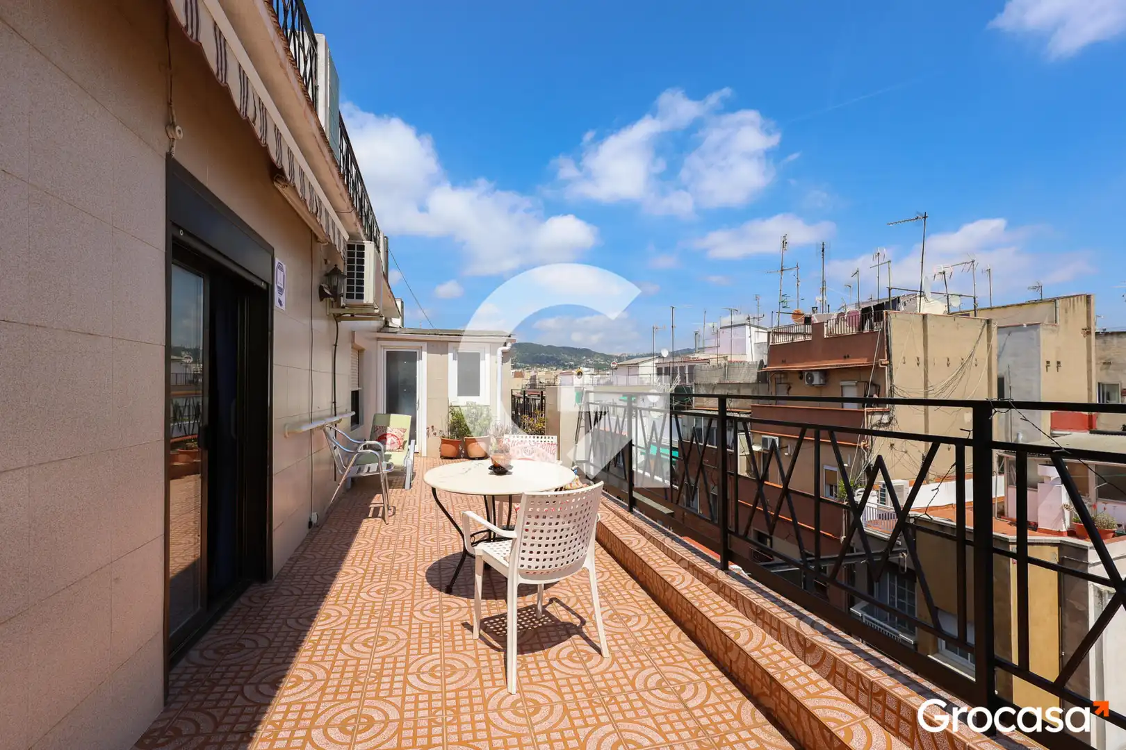 Ático en venta en CL LLANÇA DE, La Torrassa