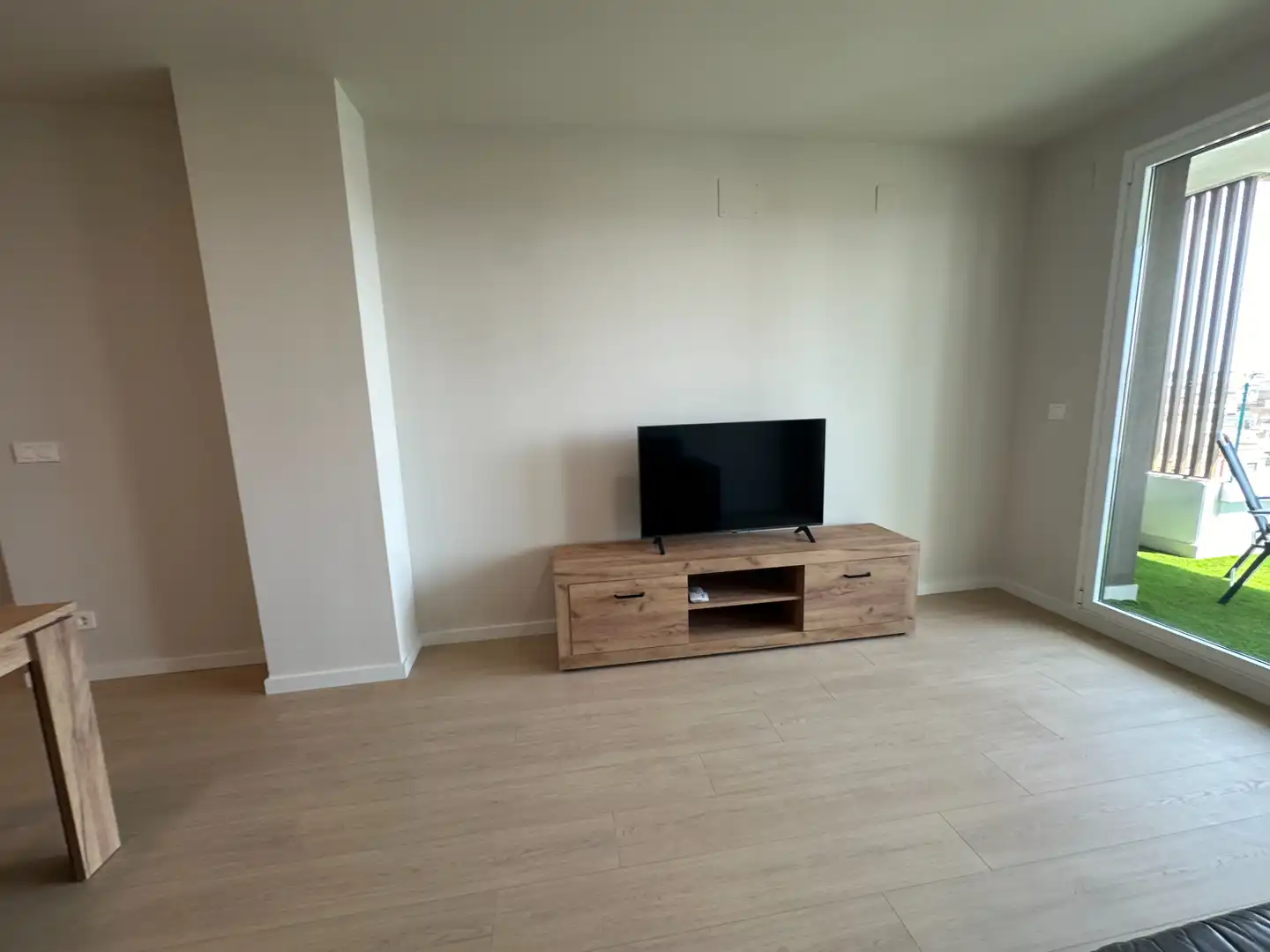Sala de estar de Piso de alquiler en Valencia con Aire acondicionado, Calefacción y Jardín privado