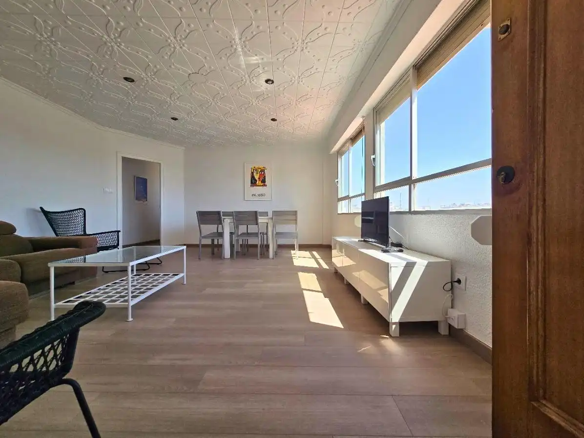 Sala de estar de Piso de alquiler en Elche / Elx con Amueblado y Balcón