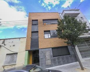 Exterior view of Duplex for sale in Terrassa