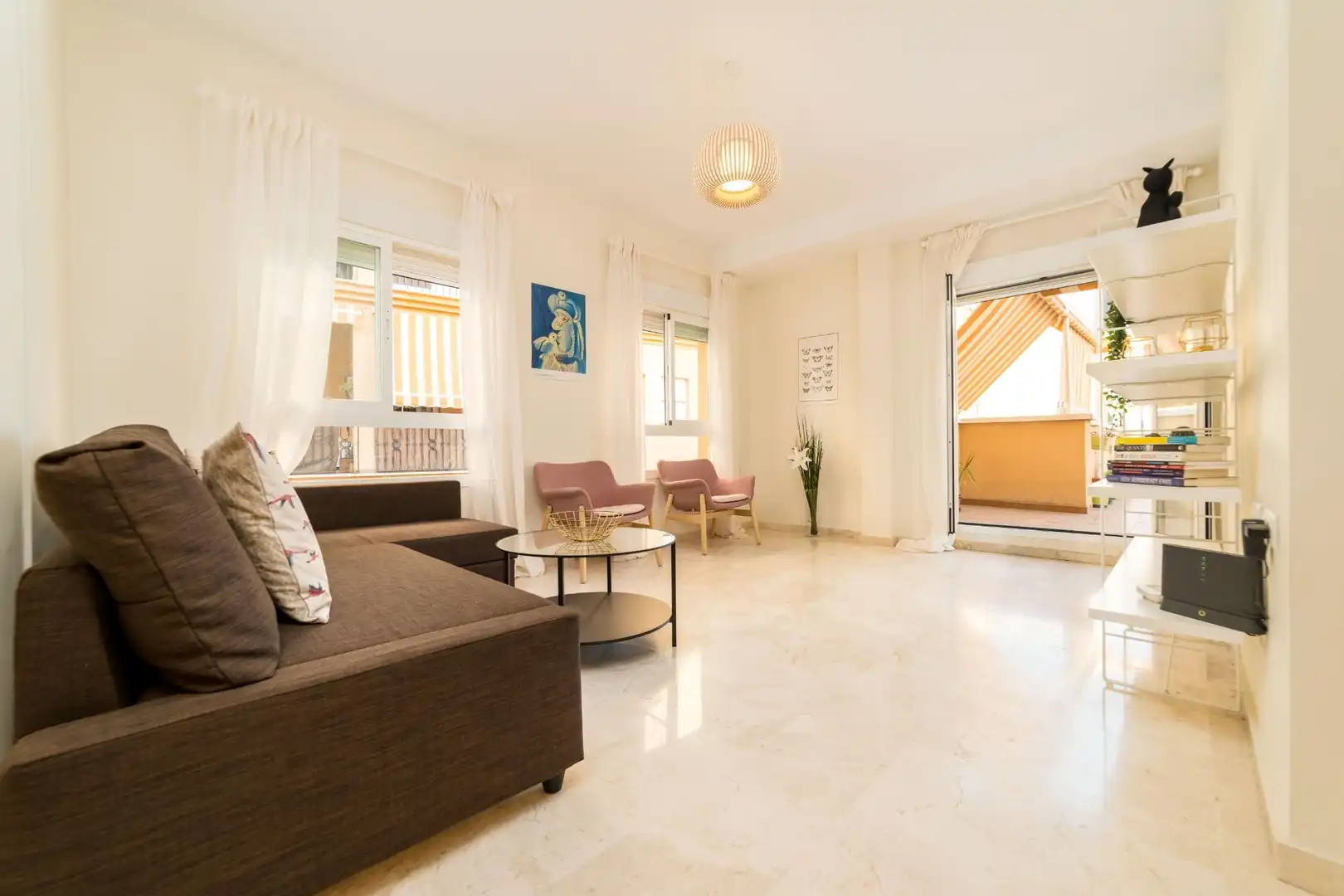 Sala d'estar de Àtic de lloguer en Málaga amb Aire condicionat, Calefacció i Terrassa