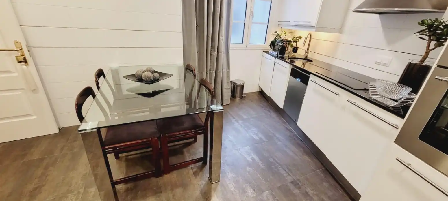 Kitchen of Flat for sale in Oviedo   with Heating