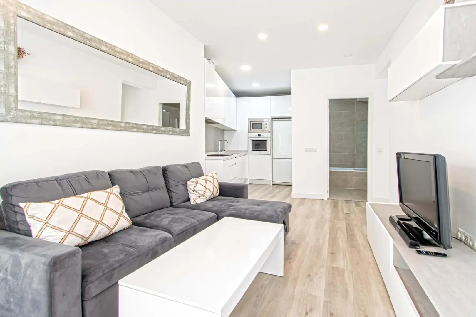 Sala de estar de Piso en venta en Sevilla con Aire acondicionado, Calefacción y Balcón