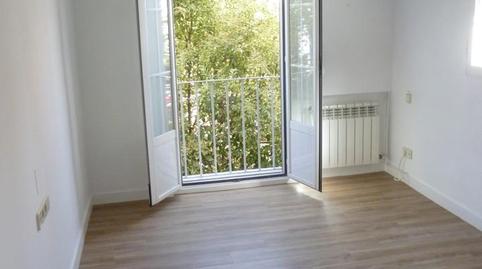 Foto 2 de Piso de alquiler en Sierra del Cadí, Palomeras Bajas,  Madrid Capital