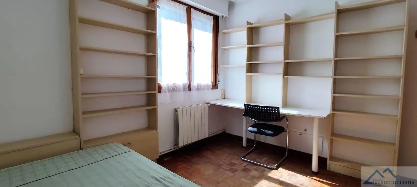 Habitación de Piso en venta en Santander con Calefacción y Parquet