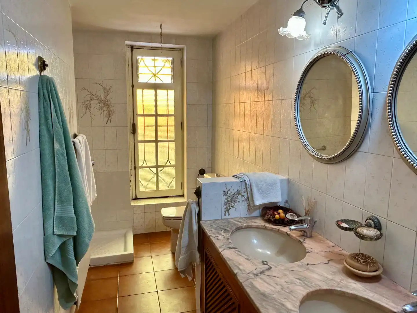 Bany de Casa o xalet en venda en Las Palmas de Gran Canaria amb Calefacció, Jardí privat i Parquet