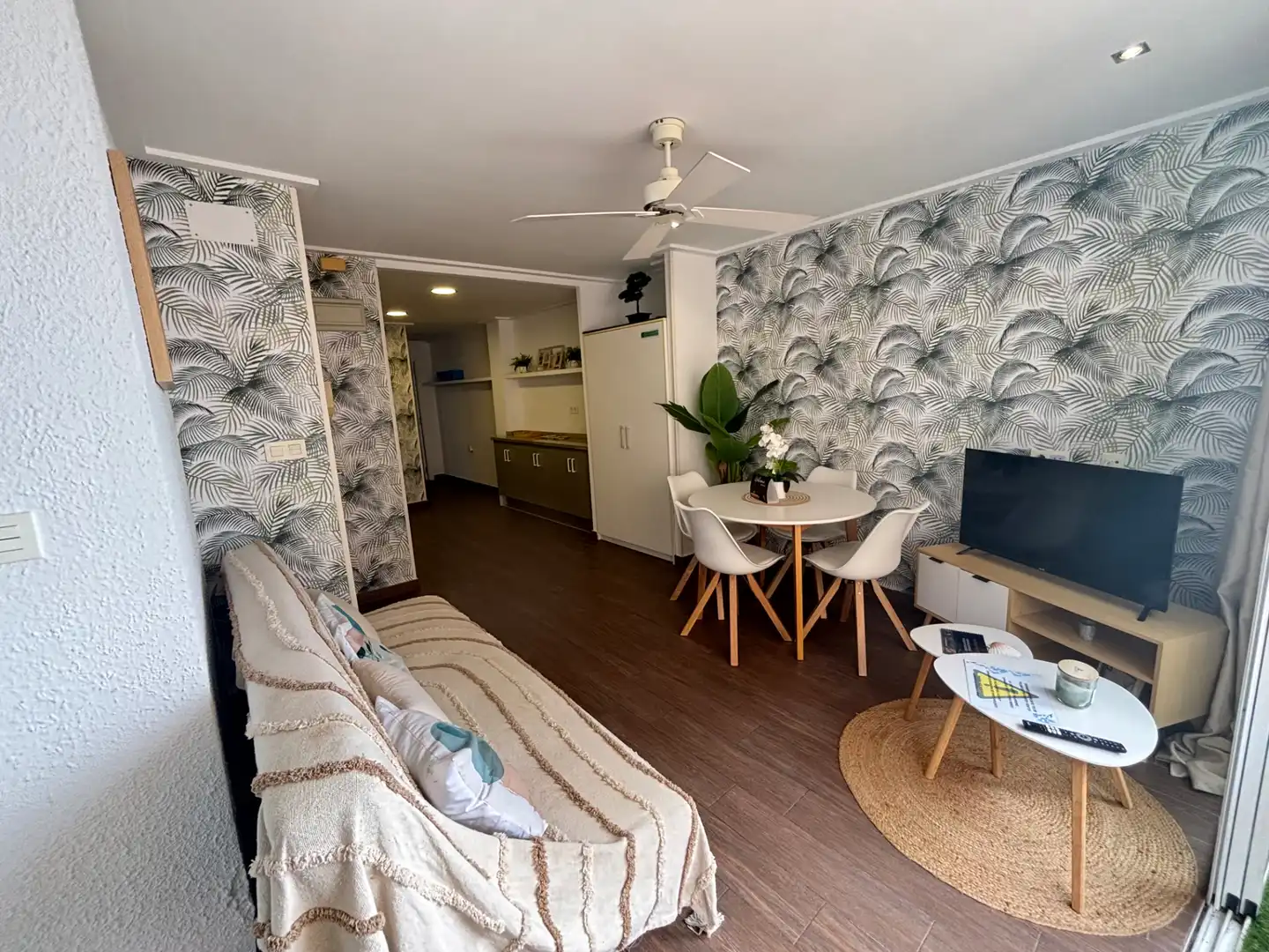 Sala d'estar de Pis en venda en Santa Pola amb Terrassa i Moblat
