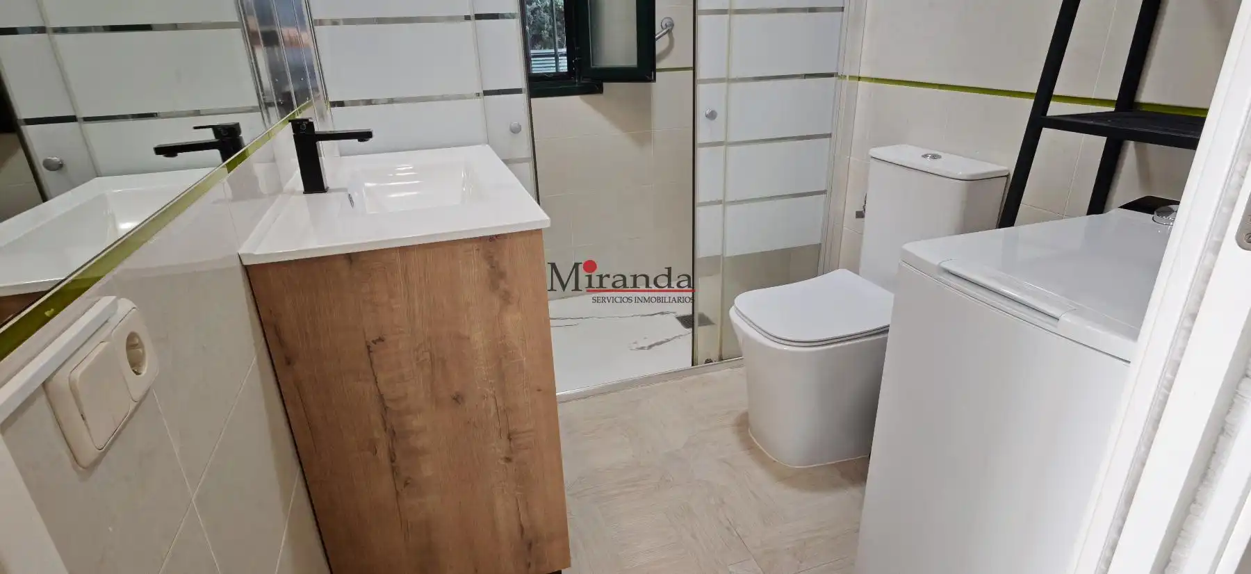 Baño de Apartamento de alquiler en Villaviciosa de Odón con Calefacción y Terraza