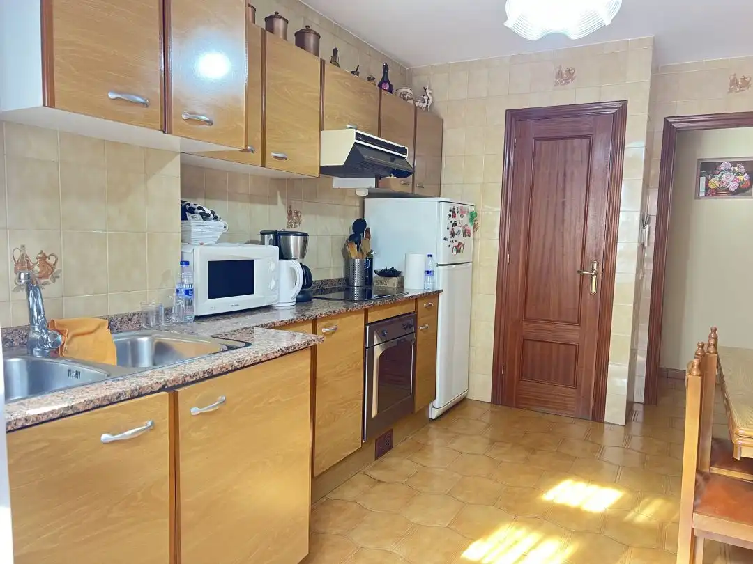 Piso en venta en Lugones
