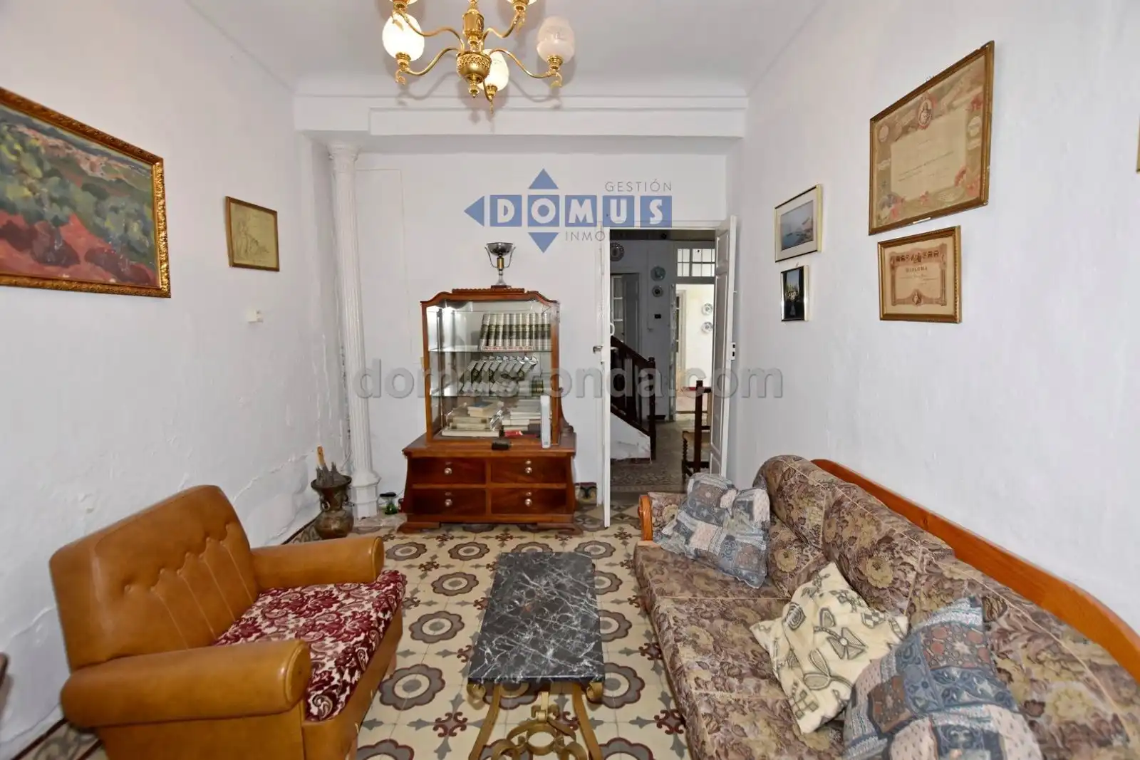 Sala d'estar de Casa o xalet en venda en Cuevas del Becerro amb Terrassa i Traster