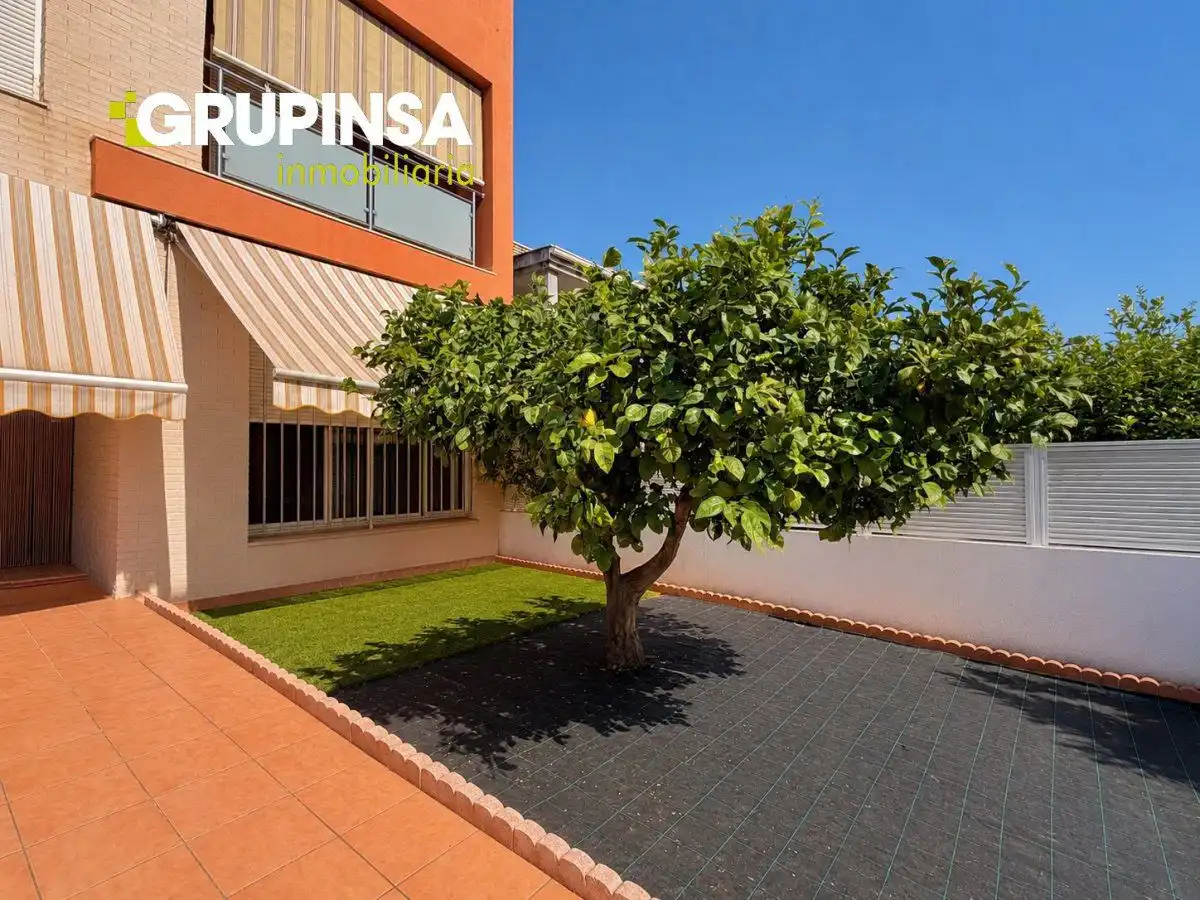Jardín de Casa o chalet en venta en Almazora / Almassora con Aire acondicionado, Calefacción y Jardín privado