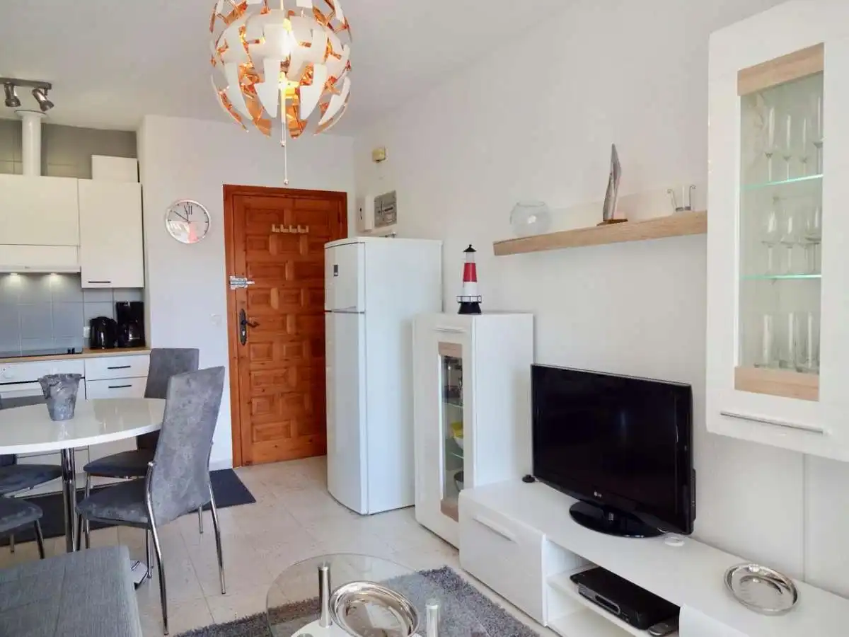 Sala de estar de Casa o chalet en venta en Torrevieja con Terraza, Amueblado y Piscina comunitaria