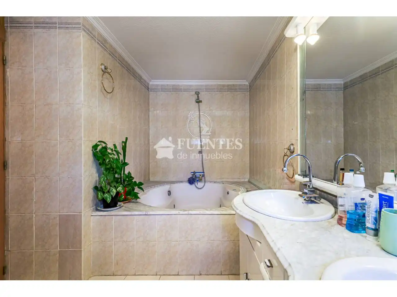 Bany de Apartament en venda en Alicante / Alacant amb Aire condicionat, Calefacció i Parquet