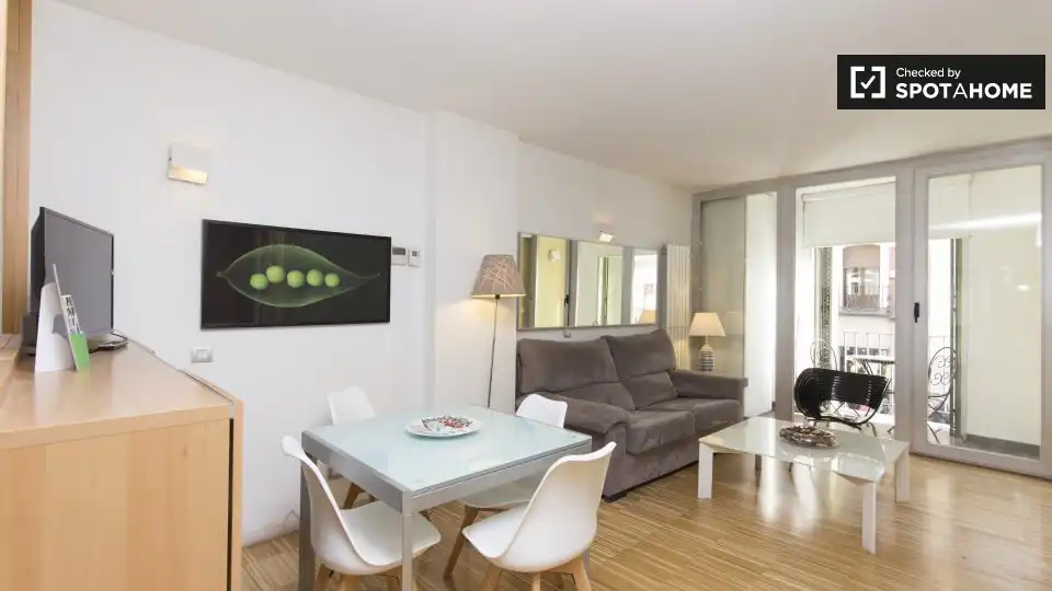 Piso con terraza en alquiler en Centro, imagen 4