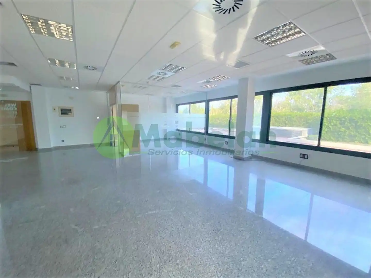 Oficina de alquiler en Las Rozas de Madrid