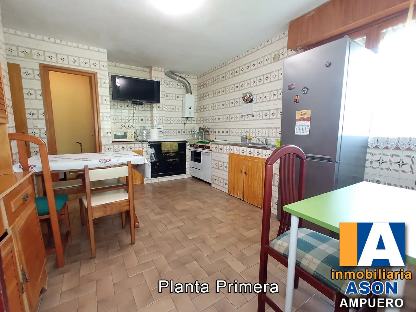 Cocina de Casa o chalet en venta en Ampuero con Jardín privado, Parquet y Terraza