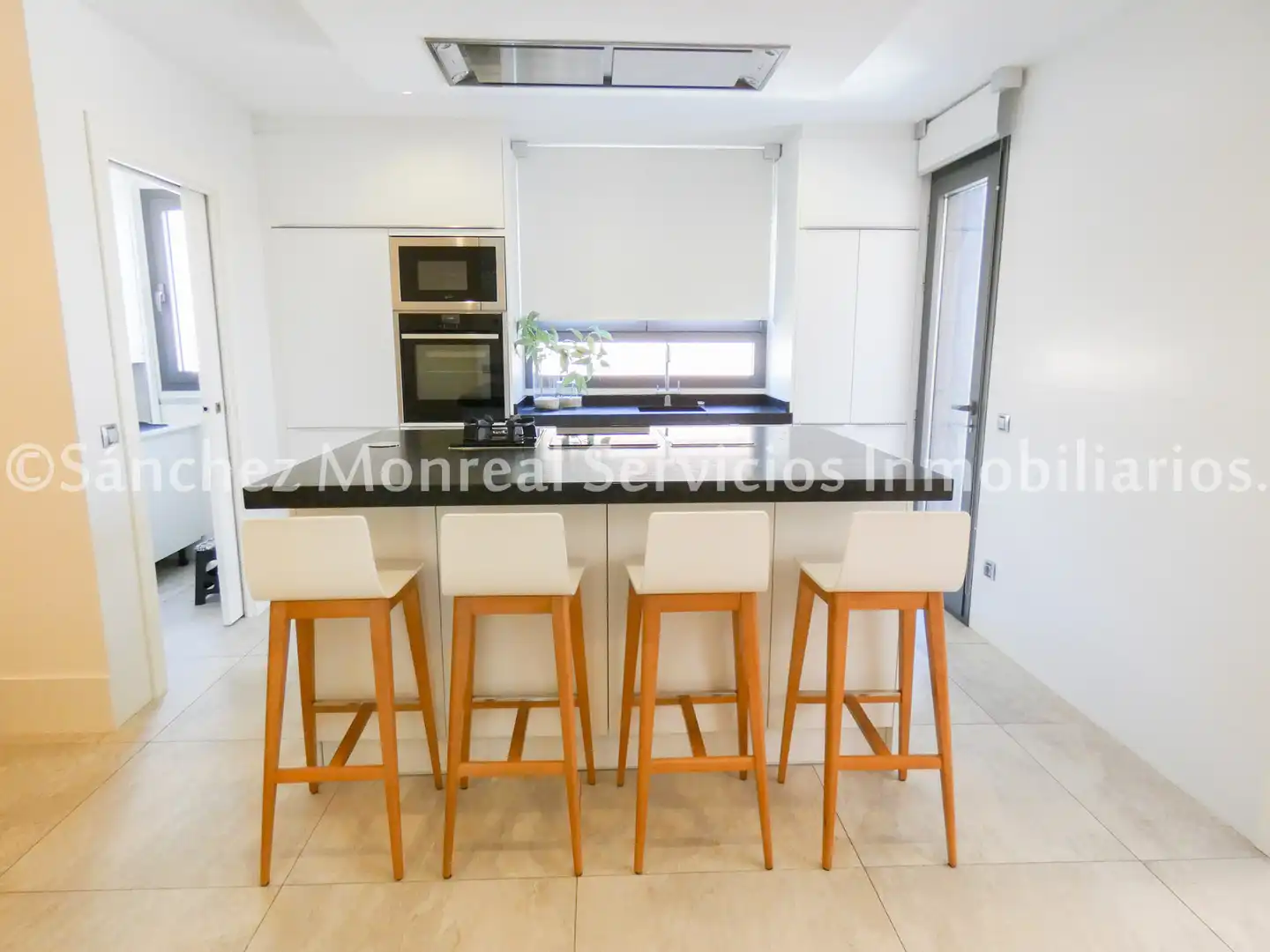Cocina de Casa o chalet en venta en Alcázar de San Juan con Aire acondicionado, Calefacción y Jardín privado