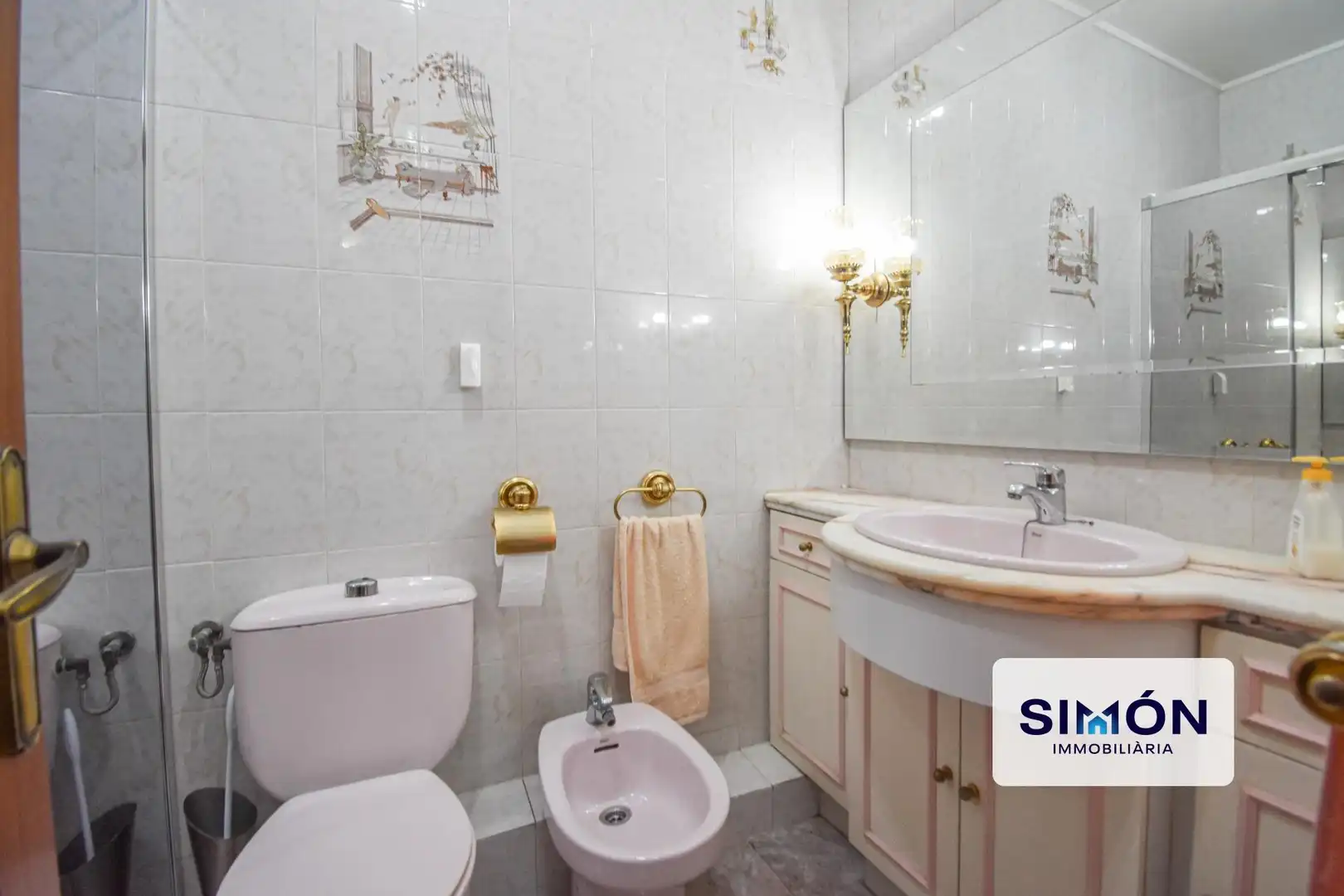 Bathroom of Flat for sale in Manresa  with Balcony
