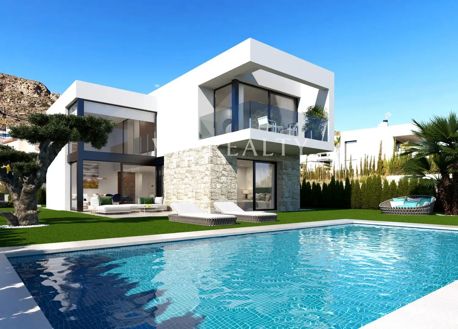 Detached house with pool for sale in Golf Bahía