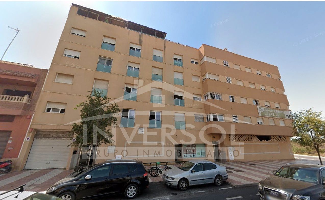 Vista exterior de Àtic en venda en Roquetas de Mar