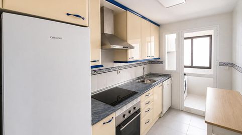 Foto 5 von Wohnung zur Miete in Puerto de la Duquesa, Manilva