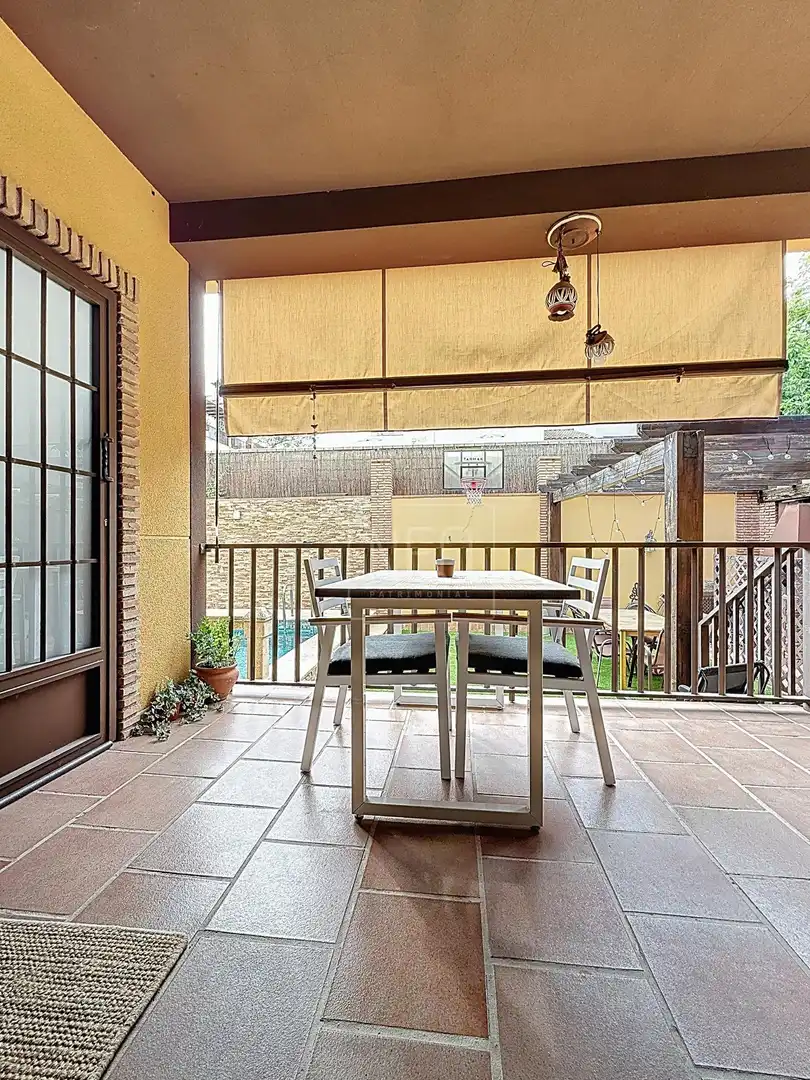 Terraza de Casa o chalet en venta en Albolote con Aire acondicionado, Calefacción y Jardín privado
