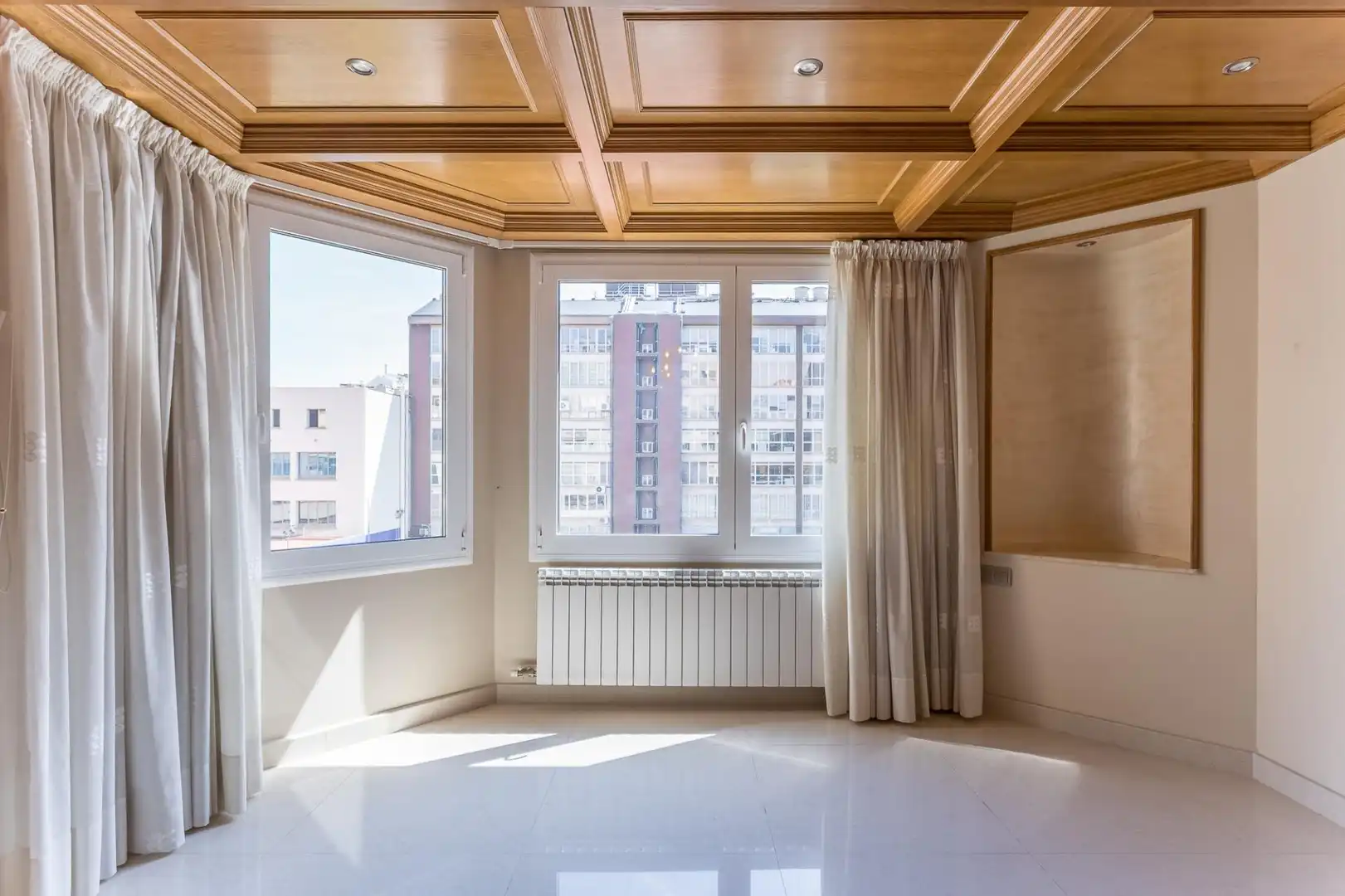 Wohnung mit Terrasse zum Verkauf in Carrer ARAGO, imagen 3