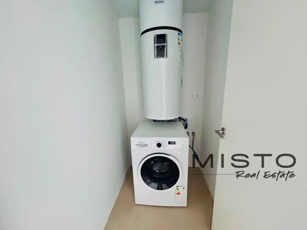 Kitchen of Flat for rent in Nueva Andalucía