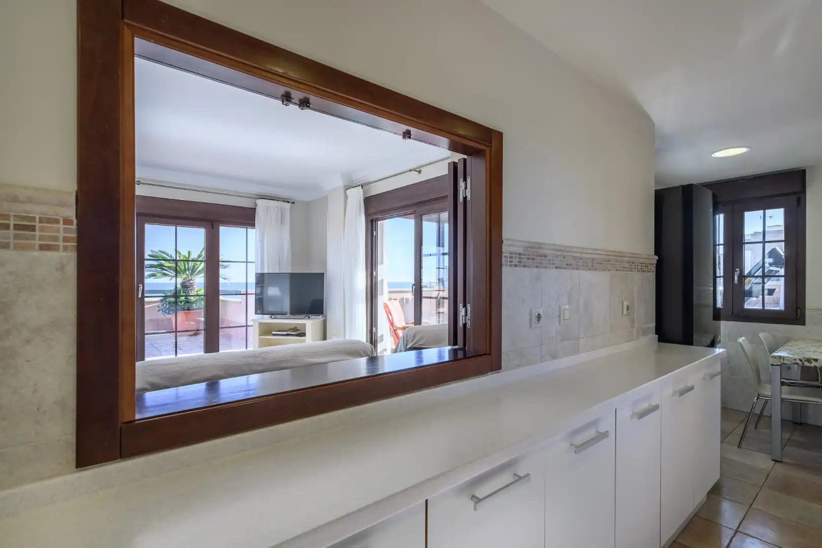 Küche von Dachboden zum Verkauf in Ayamonte mit Terrasse, Abstellraum und Möbliert