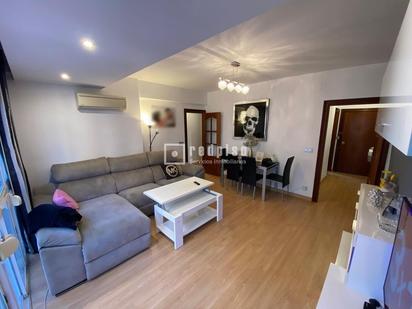 Living room of Flat for sale in Málaga Capital  with Air Conditioner and Furnished