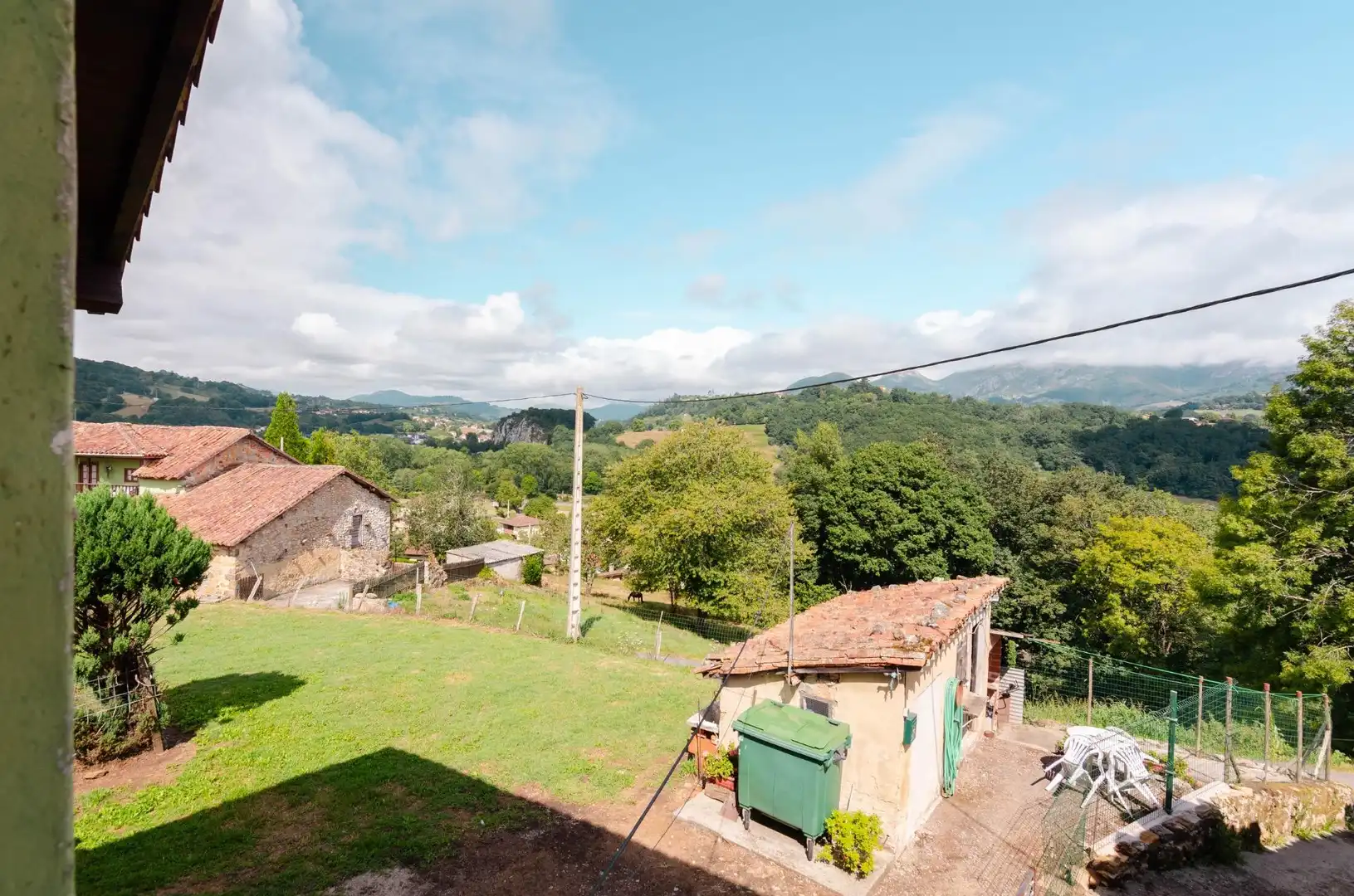 Casa rústica amb jardí en venda a Lugar Villar de Guergu 75, imagen 32