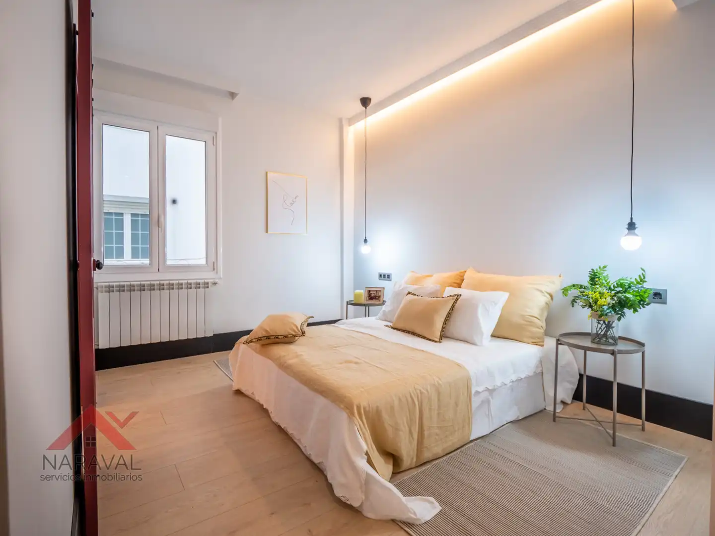 Bedroom of Flat for sale in  Pamplona / Iruña  with Air Conditioner, Heating and Oven