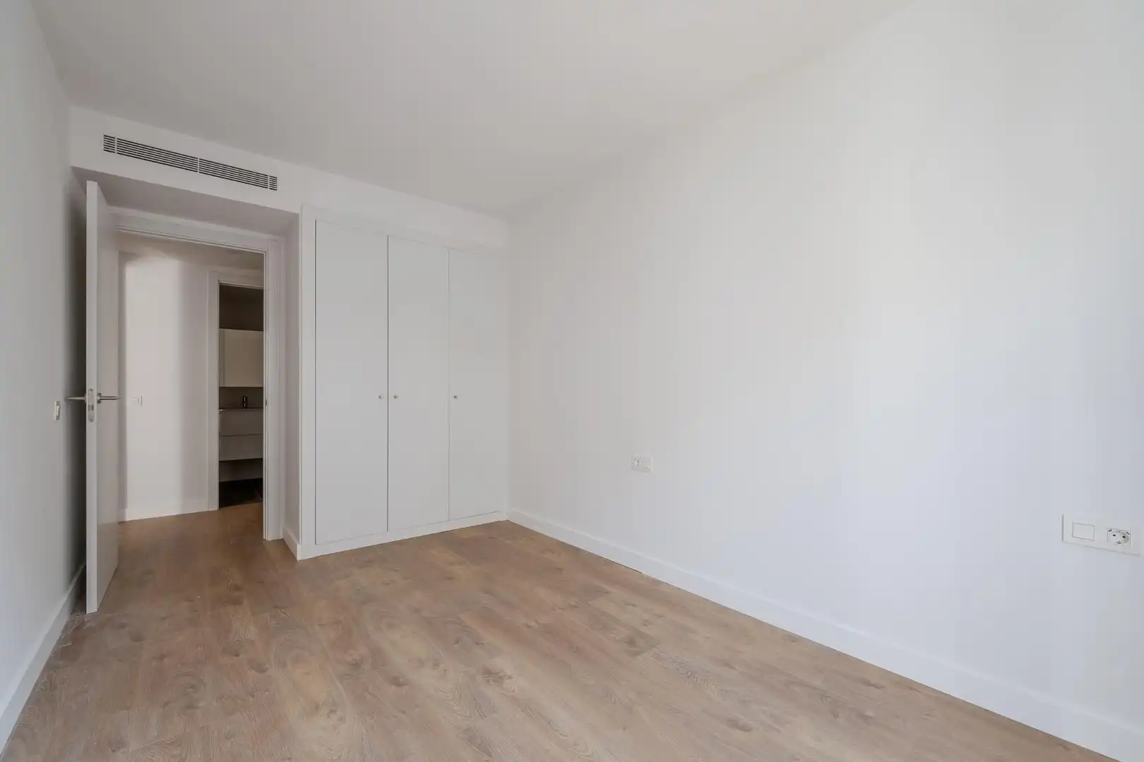 Habitación de Piso de alquiler en Palamós con Calefacción y Piscina comunitaria