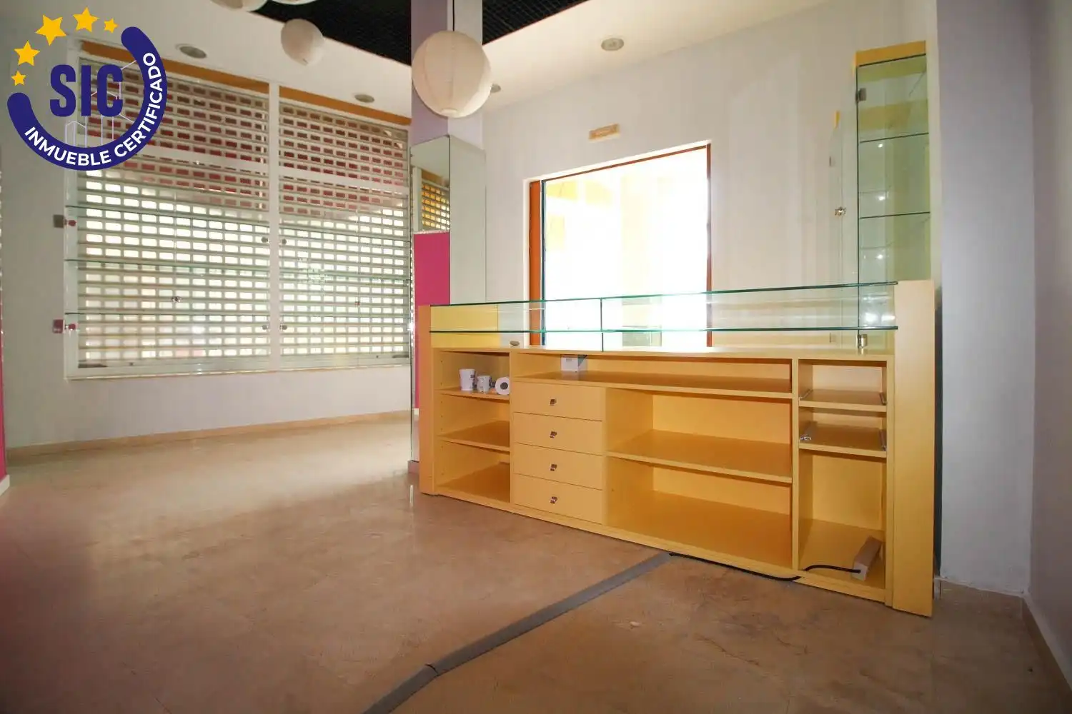 Local en venta en Oropesa del Mar / Orpesa