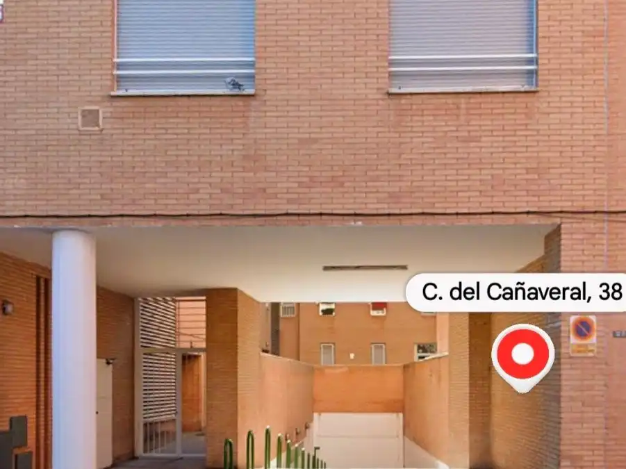 Vista exterior de Garatge de lloguer en Madrid