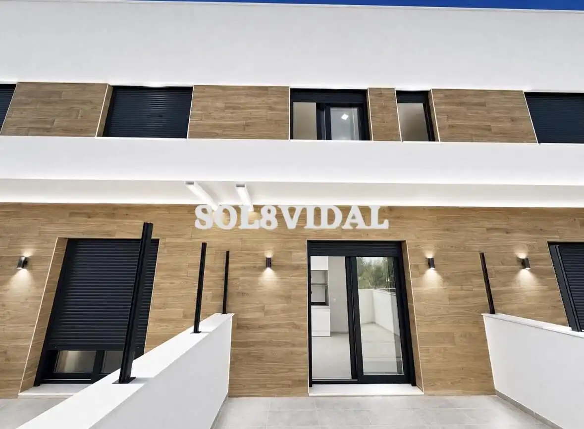 Bungalow con terraza en venta en Bigastro, imagen 3