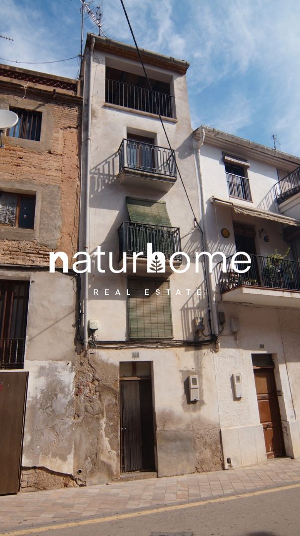 Exterior view of Single-family semi-detached for sale in Ginestar  with Terrace, Furnished and Balcony