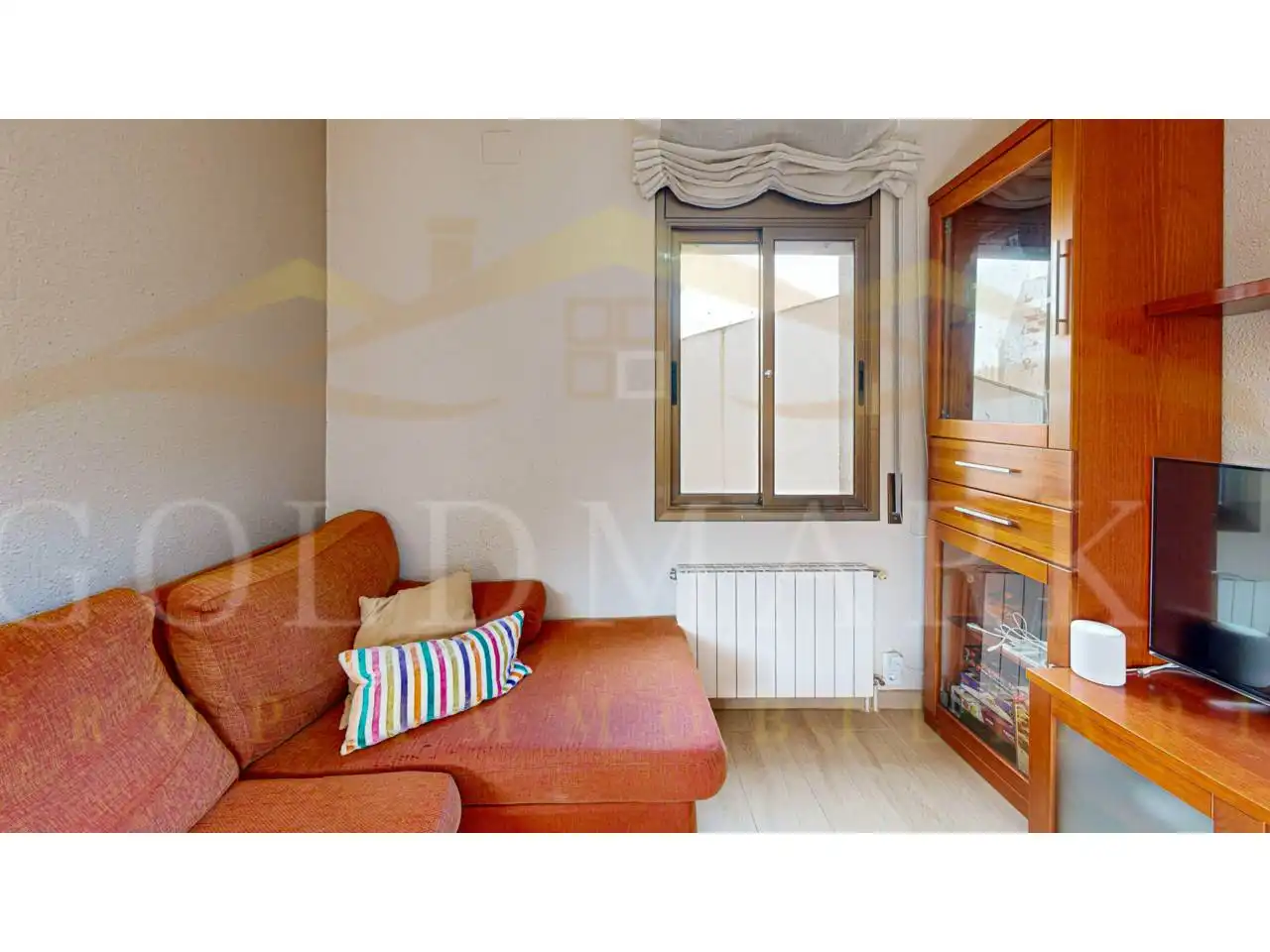 Habitación de Casa o chalet en venta en Corbera de Llobregat con Aire acondicionado, Calefacción y Jardín privado