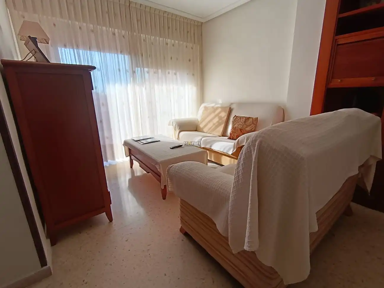 Dormitori de Pis en venda en Cartagena amb Moblat, Forn i Rentadora