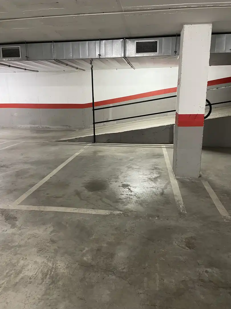 Aparcament de Pis en venda en Rincón de la Victoria amb Aire condicionat